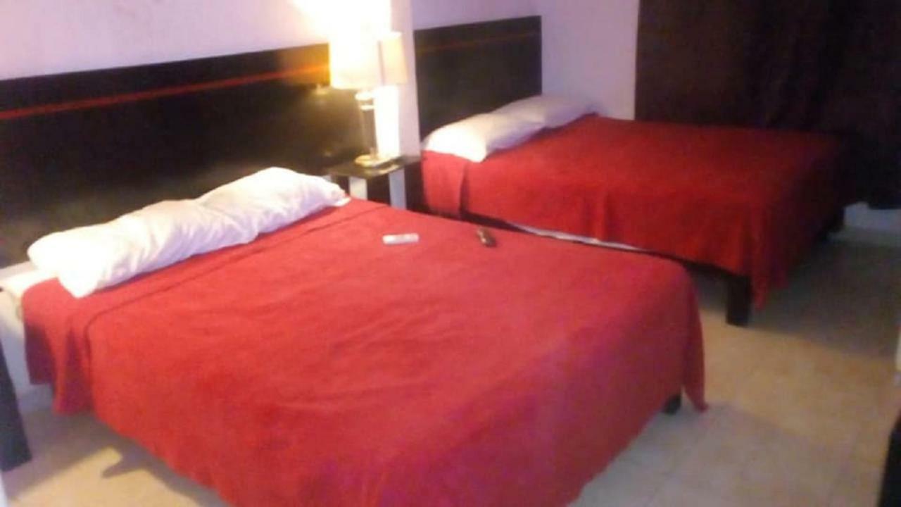 Hotel Vithez แทมปิโก ภายนอก รูปภาพ